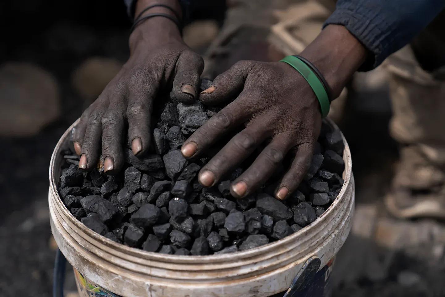 south_africa_coal_Taurai_Maduna_for_Human_Rights_Watch